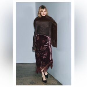 NWT VELVET EMBROIDERED FLORAL WRAP SKIRT SMALL